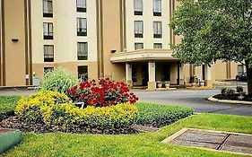 Alexis Inn And Suites in Nashville Tn